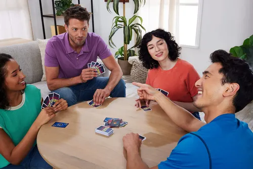 Mattel Games Liar’s UNO Card Game for Adults, Kids, Families, Parties & Game Nights, Trick Play & Bluffing