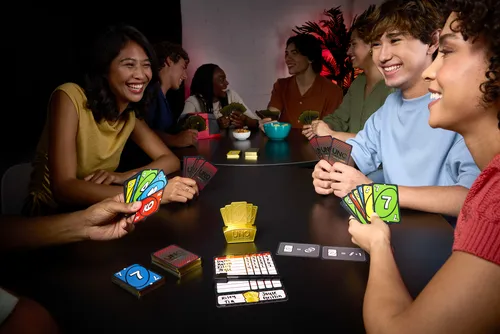 Mattel Games UNO Championship Series Tournament Set Card Game for Large Groups of 6 To 20 Players