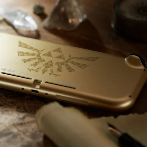 Nintendo Switch Lite Hyrule Edition console de jeux portables 14 cm (5.5") 32 Go Écran tactile Wifi Noir, Or