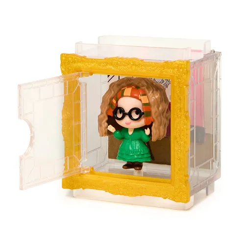 Wizarding World , Harry Potter, caja de exhibición y figura sorpresa del Año 3 de Micro Magical Moments (los estilos pueden variar), 4 cm, juguetes para niños a partir de 6 años