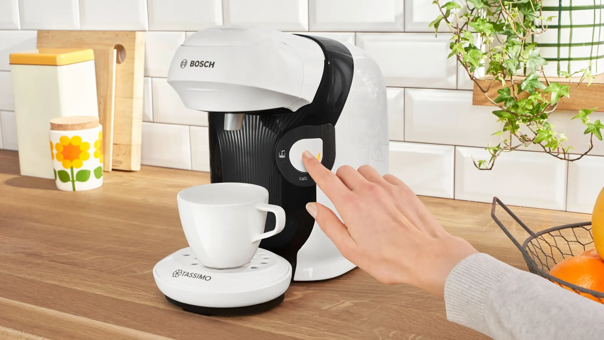 Machine multi-boissons automatique TASSIMO STYLE friendly TAS114E