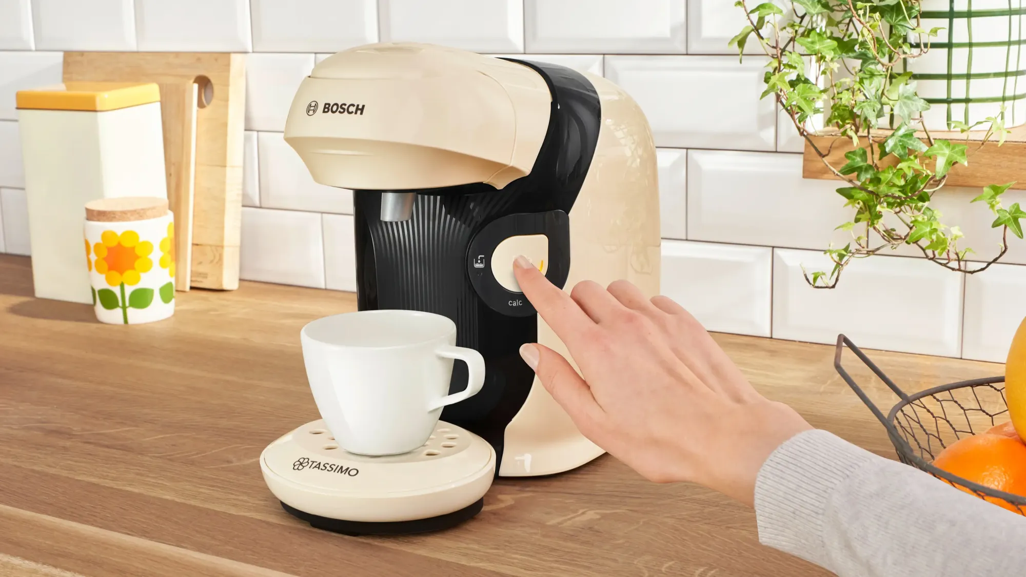 Machine multi-boissons automatique TASSIMO STYLE friendly TAS117E