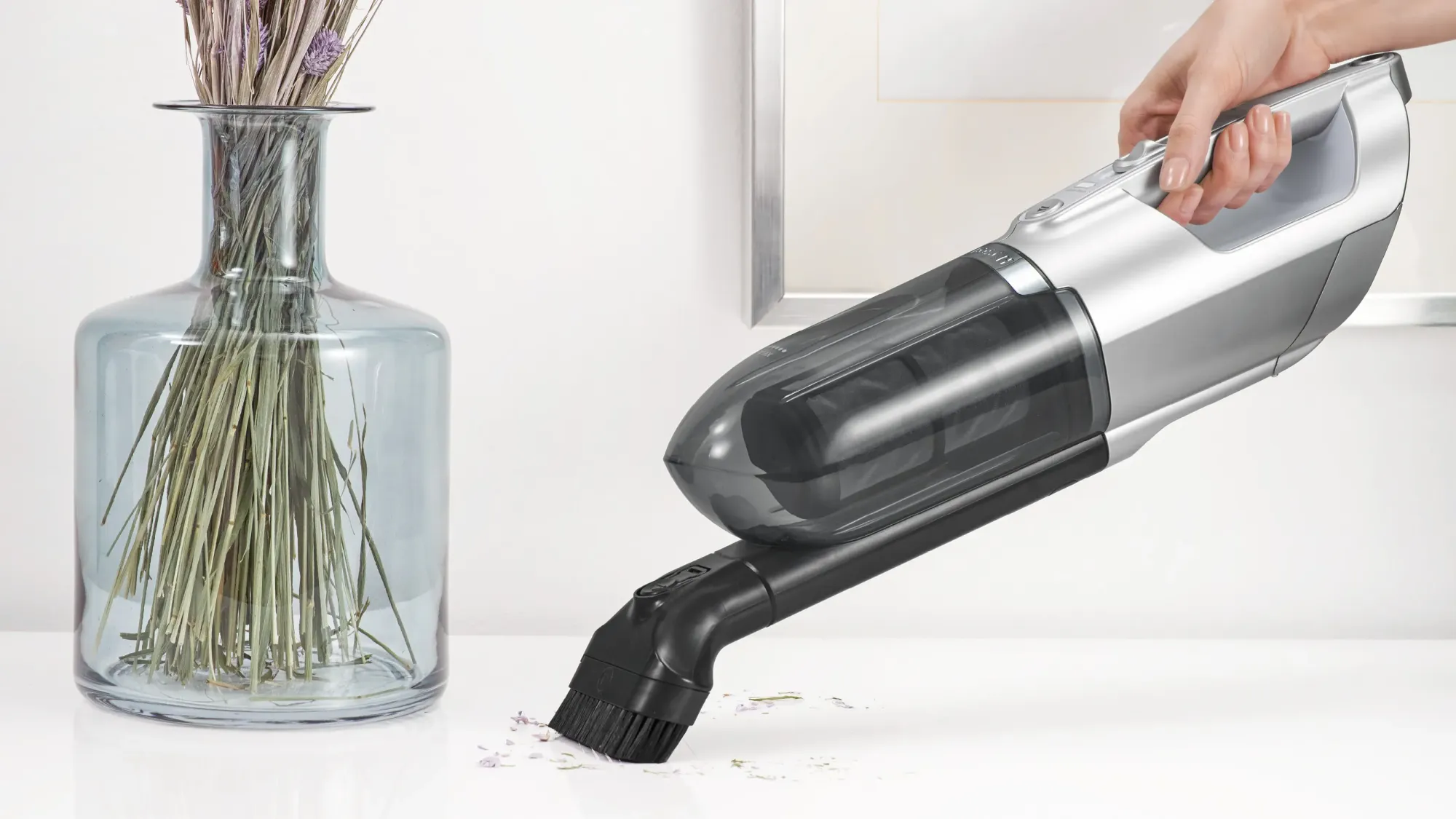 Série 4 Aspirateur rechargeable Flexxo Gen2 28Vmax Blanc BBH3ALL28