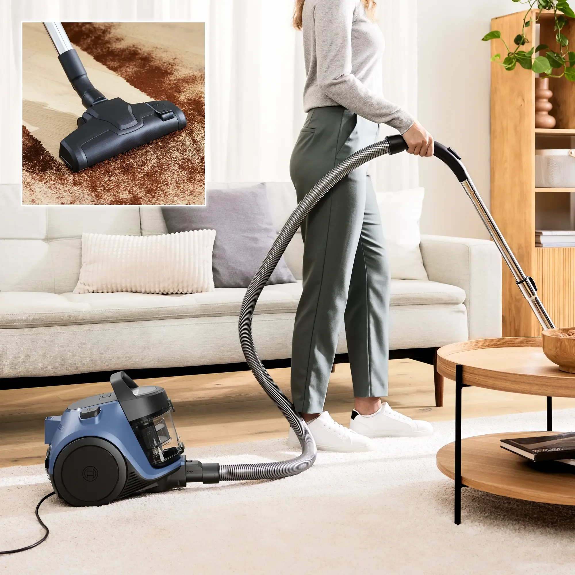 Série 2 Aspirateur sans sac Bleu BGS05AM