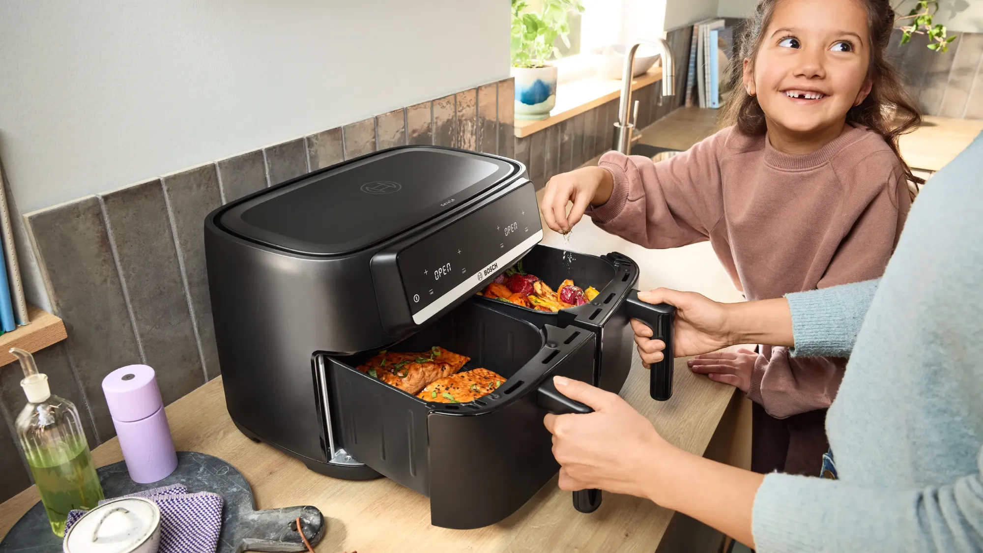Série 4 Air fryer double bac Noir MAFD440B0