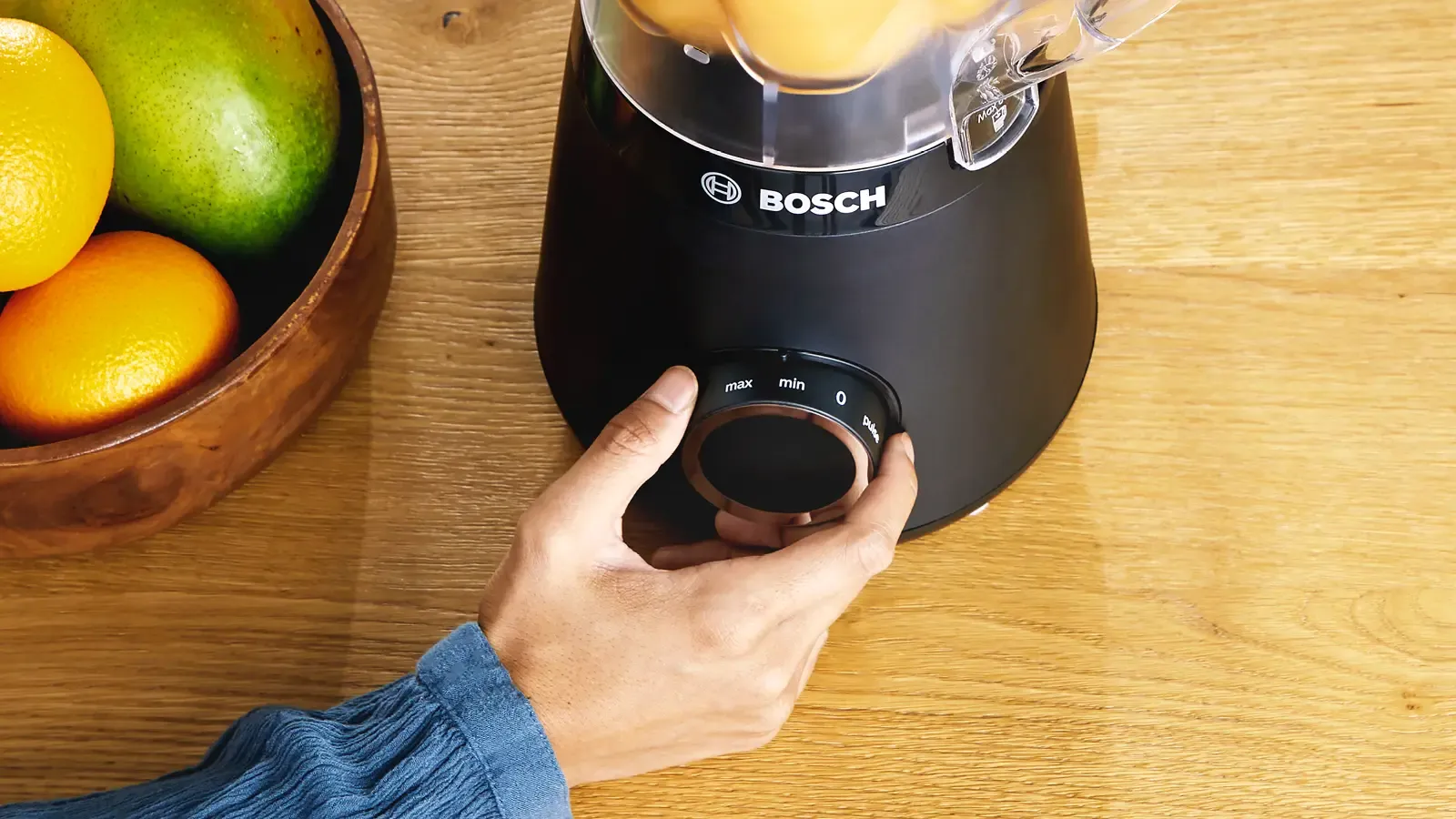 Série 4 Blender VitaPower 1200 W Noir MMB614GO