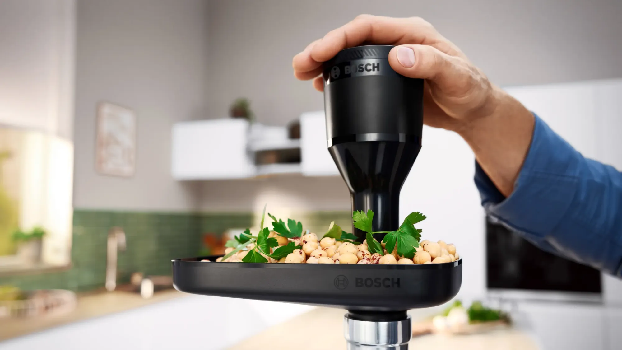 Série 4 Hachoir à viande MultiPower 1900 W Noir, noir MFWS450B